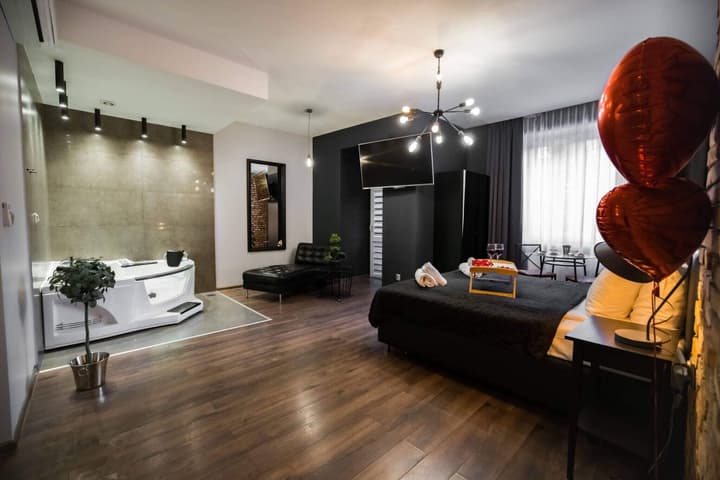 Leo Apartments Old Town