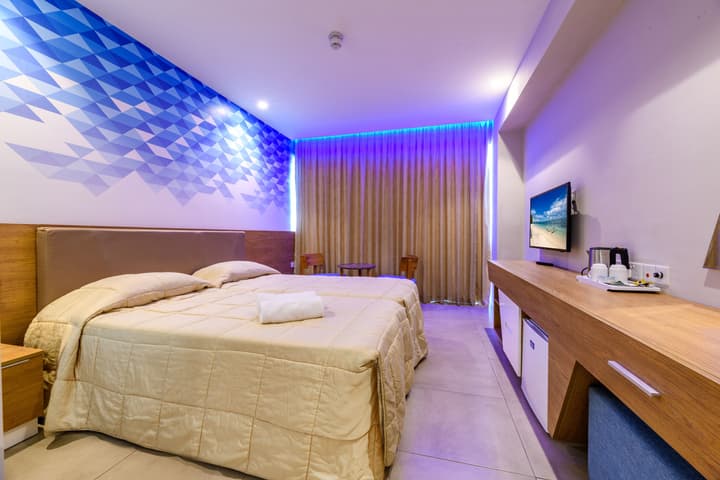 Tasia Maris Seasons Hotel - Adults Only