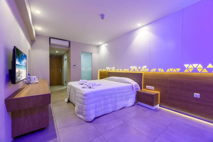 Tasia Maris Seasons Hotel - Adults Only