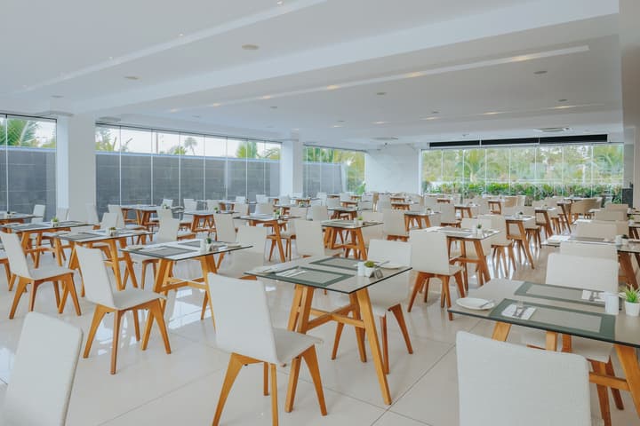 Tasia Maris Seasons Hotel - Adults Only