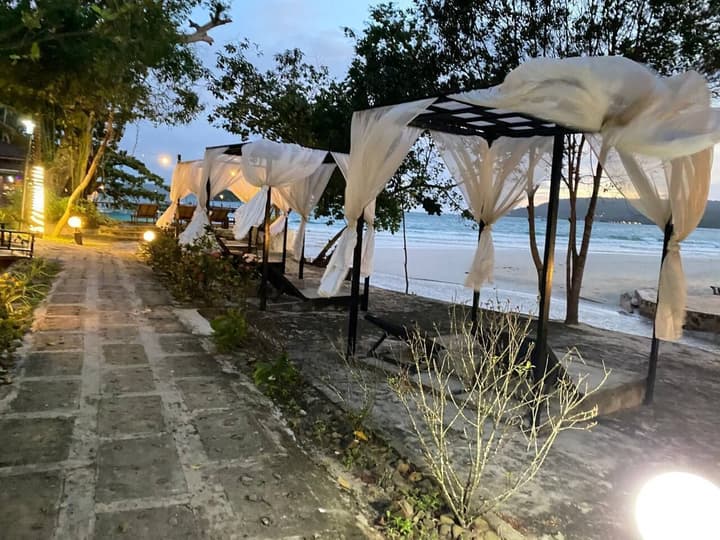 Koh Rong Hill Beach Resort