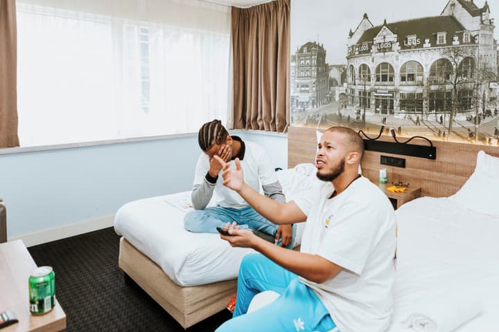 Rotterdam Teleport Hotel
