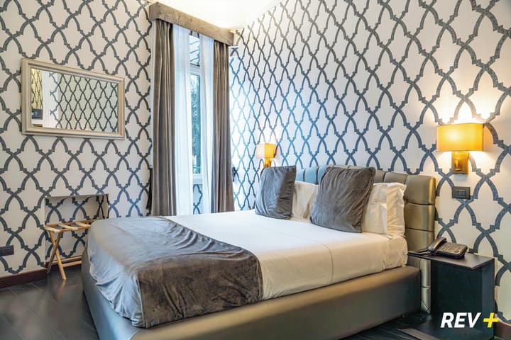 Via Veneto Suites
