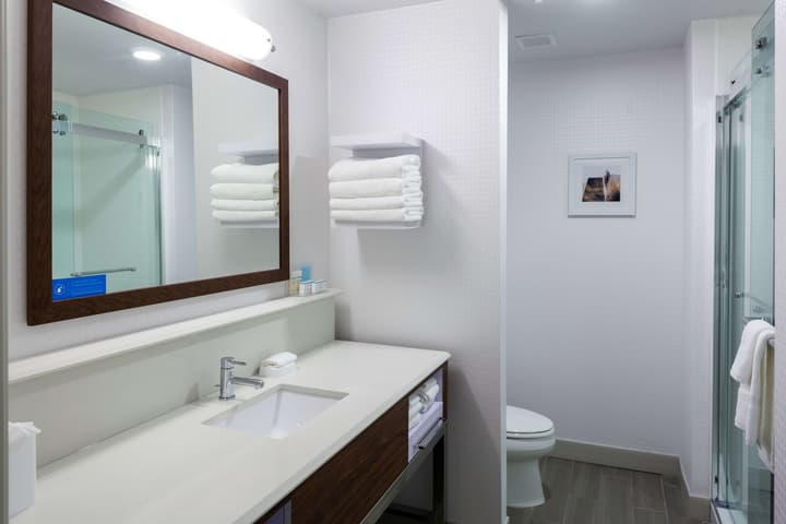 Hampton Inn & Suites Chicago-Burr Ridge