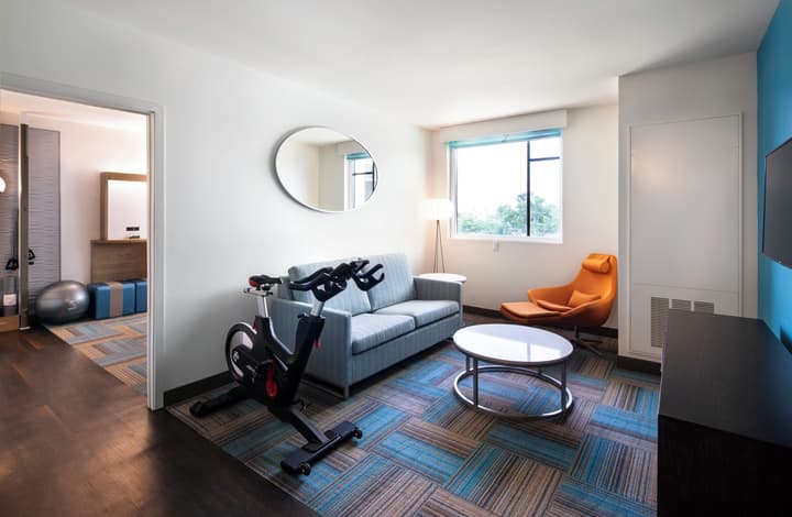 EVEN Hotel Miami - Airport by IHG
