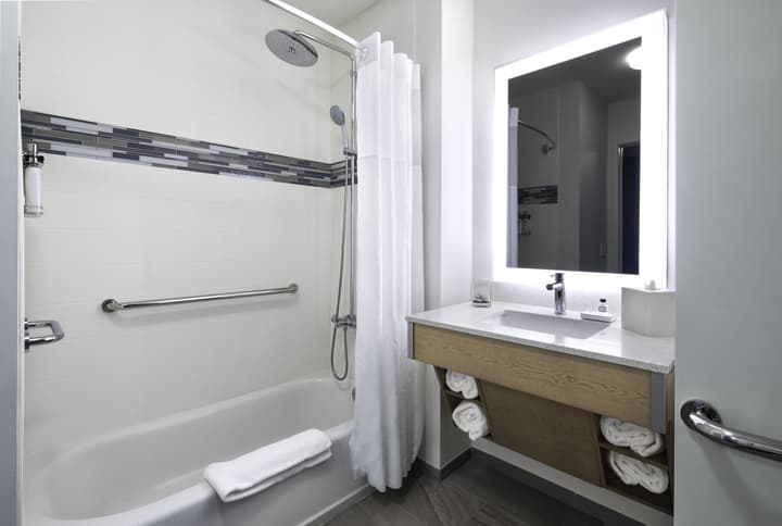 EVEN Hotel Miami - Airport by IHG