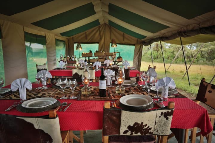 Pakulala Safari Camp - East Africa Camps