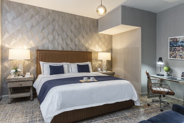 Artezen Hotel