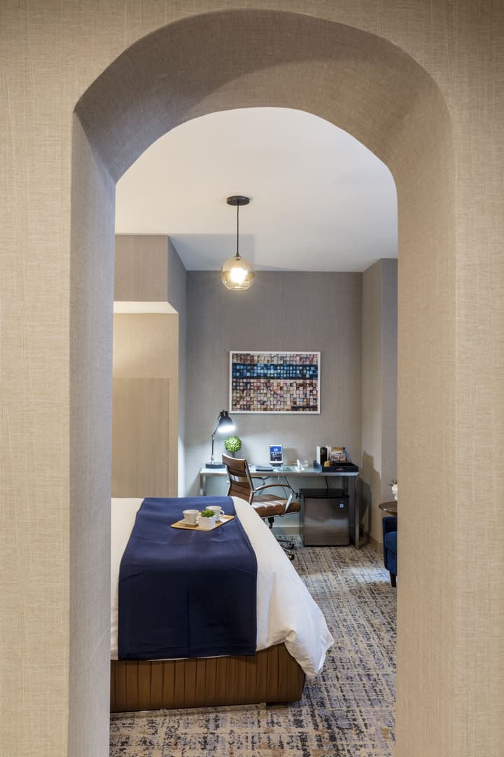 Artezen Hotel