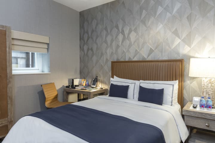 Artezen Hotel