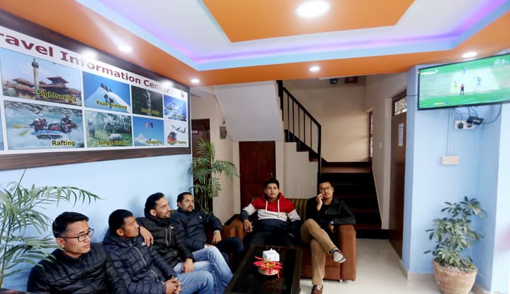 Hotel Rising Home