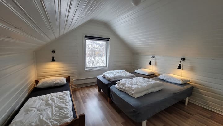 Øen Turistsenter Cottages