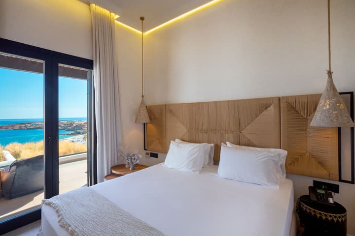Tropicana Suites & Villas
