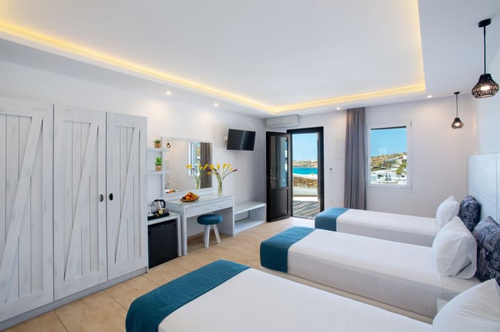 Tropicana Suites & Villas