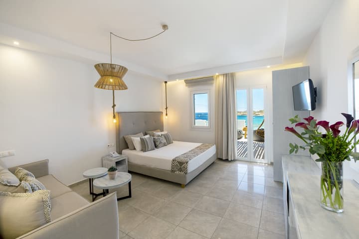 Tropicana Suites & Villas
