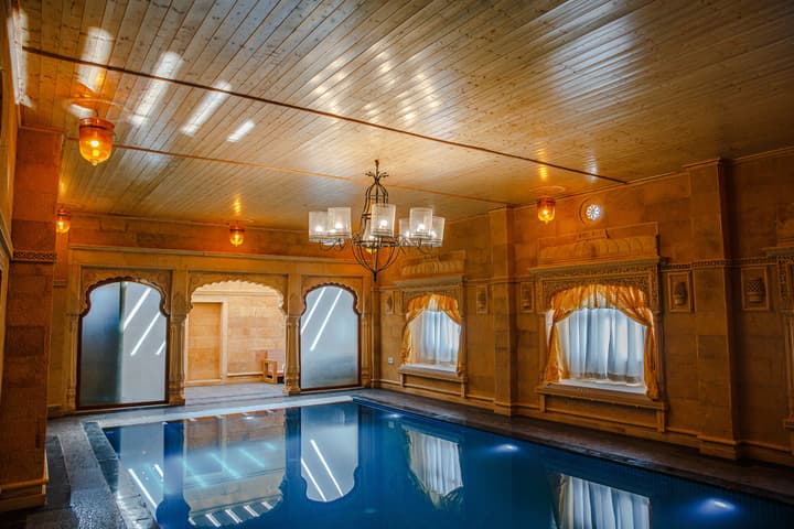 Hotel Lal Garh Fort And Palace