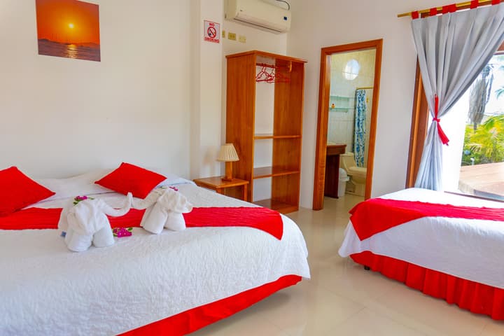 Gran Hostal Tintorera