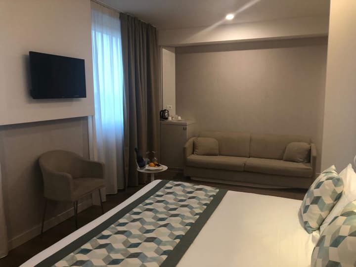 Ark Hotel
