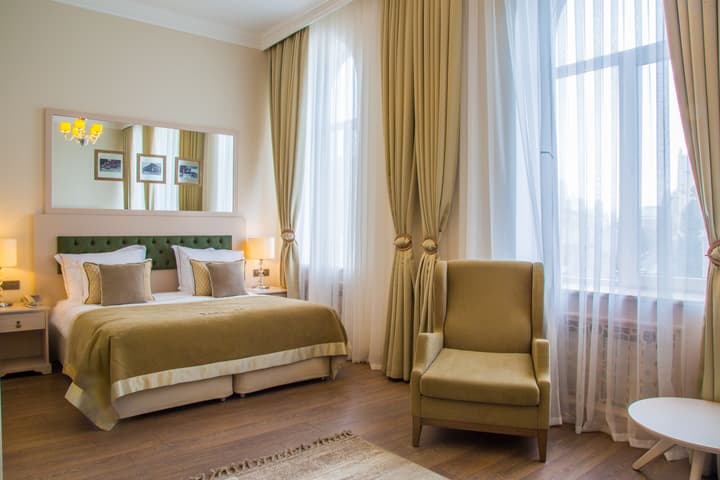 Boutique 19 Hotel