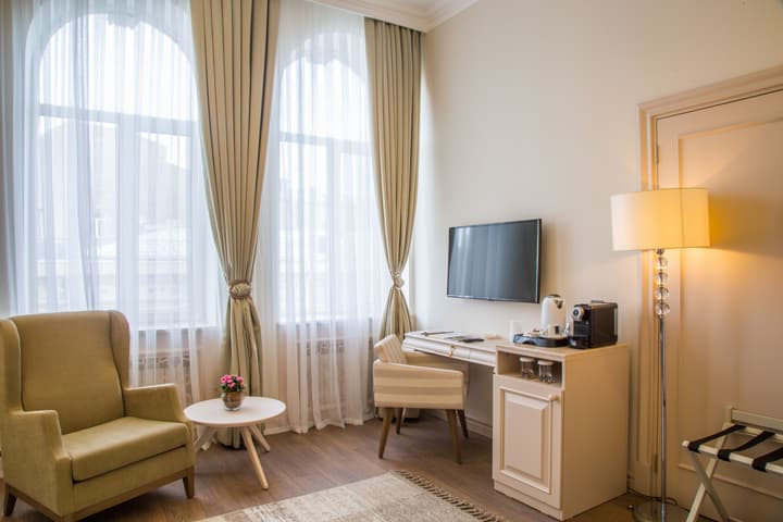 Boutique 19 Hotel