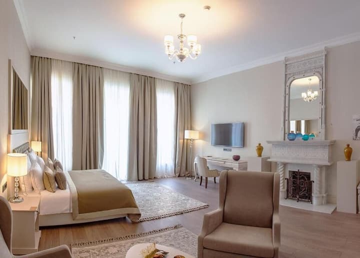 Boutique 19 Hotel