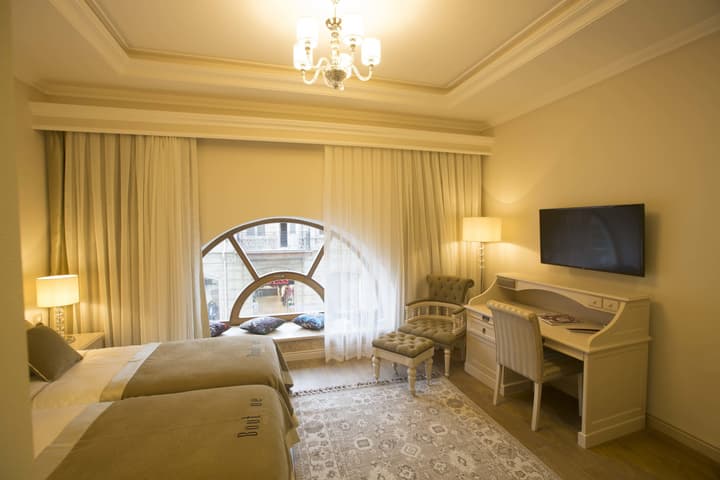 Boutique 19 Hotel