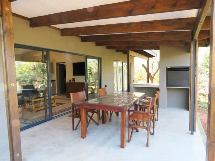 Wild Dog Guest Lodge
