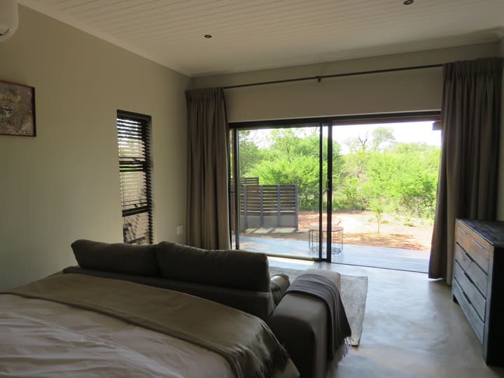 Wild Dog Guest Lodge
