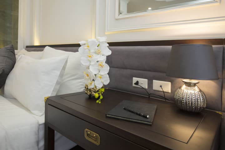 Golden Rooster Hotel