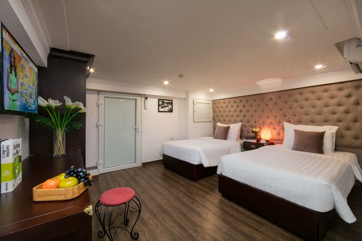 Golden Rooster Hotel