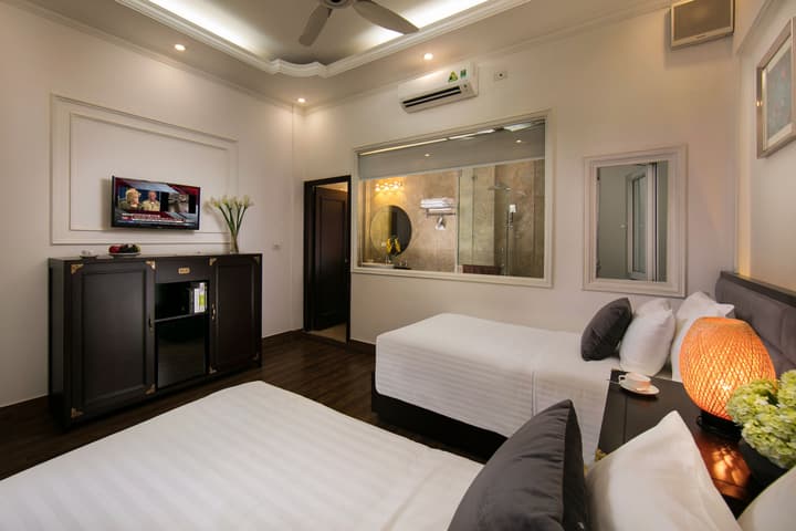 Golden Rooster Hotel