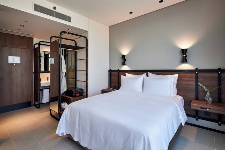FORM Hotel Al Jaddaf, Dubai, a Member of Design Hotels