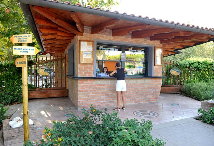 Camping Village Baia Azzurra