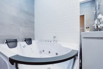 Leo Aparthotel