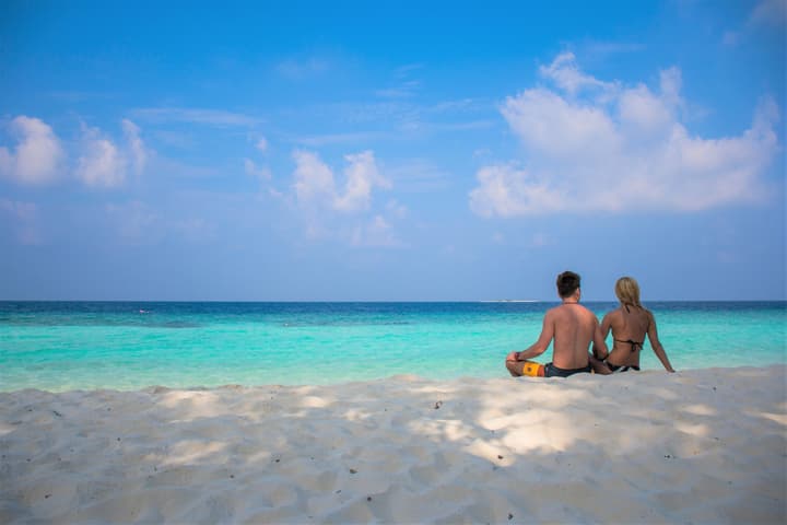 Ostrov Beach