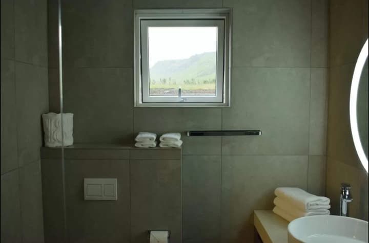 Black Beach Suites