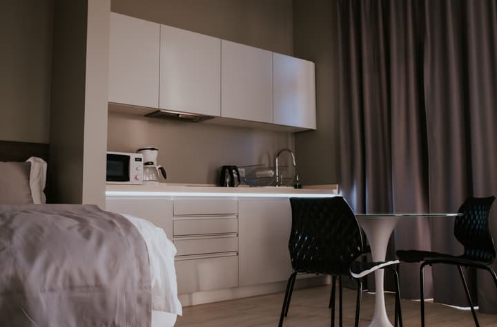 Black Beach Suites