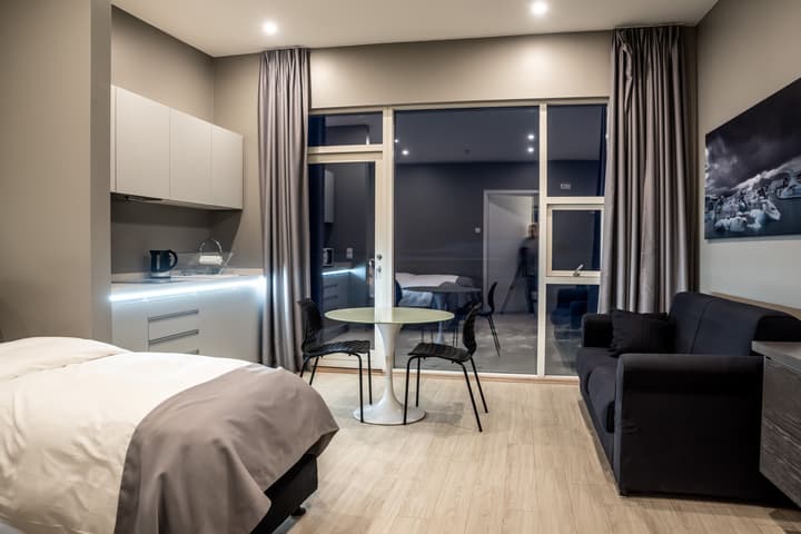 Black Beach Suites