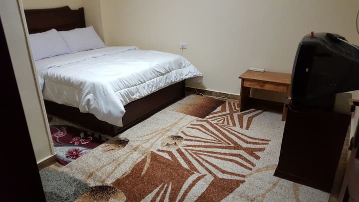 Royal pyramids Inn