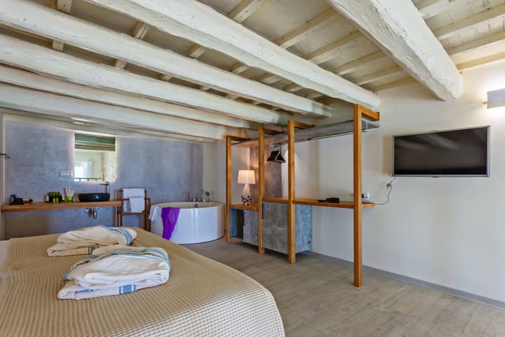 Thalassa Boutique Hotel - Adults Only