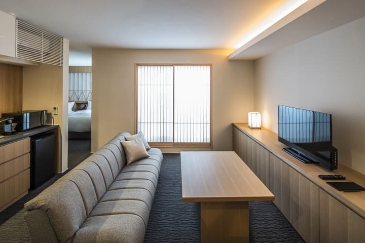 Tomoya Residence Hotel Kyoto Nijo Takakura