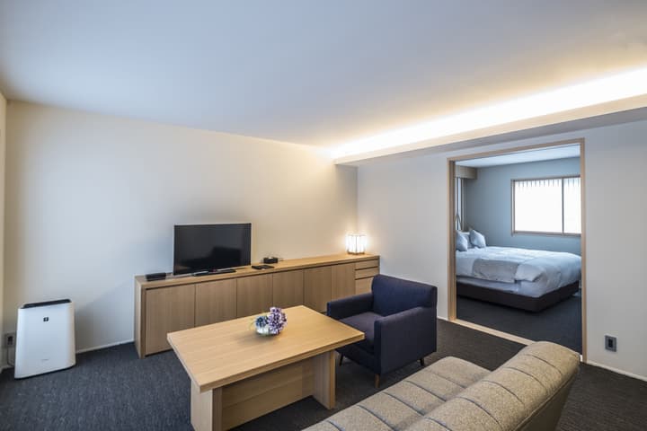 Tomoya Residence Hotel Kyoto Nijo Takakura