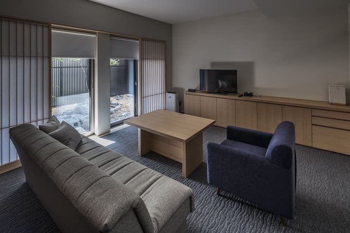 Tomoya Residence Hotel Kyoto Nijo Takakura