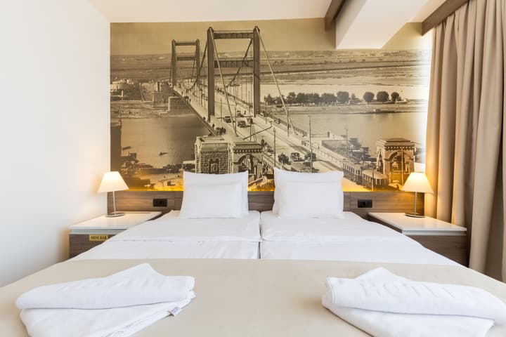 Hotel Royal Inn