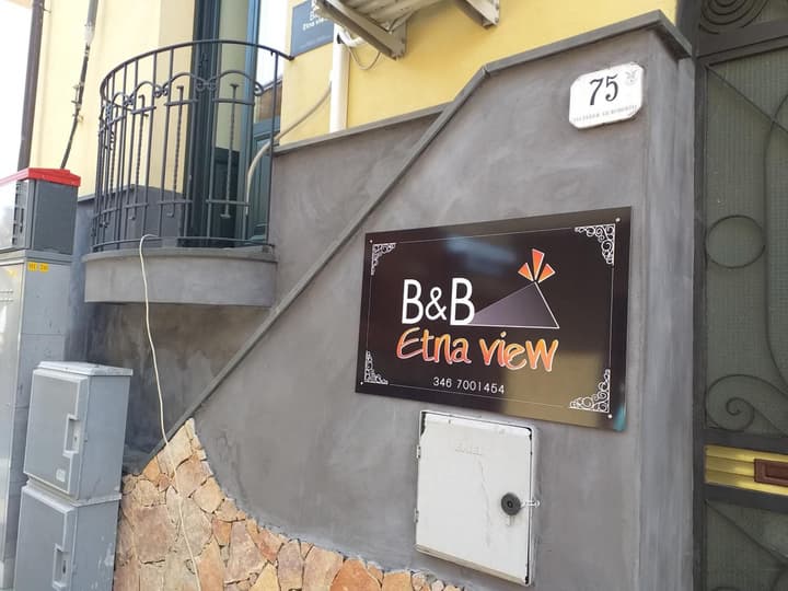 B&B Etnaview