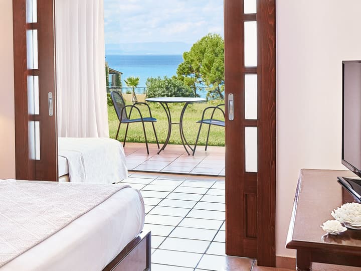 Grecotel LUX ME Oasis