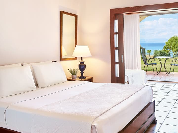 Grecotel LUX ME Oasis