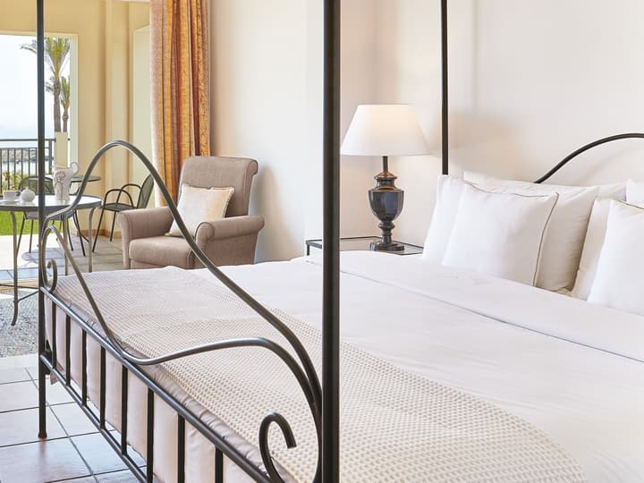 Grecotel LUX ME Oasis