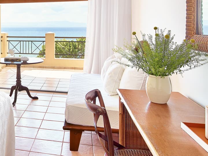 Grecotel LUX ME Oasis