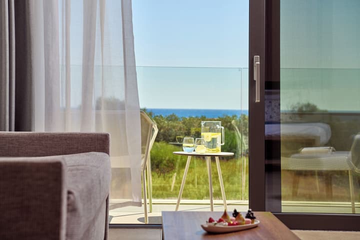 Gennadi Grand Resort